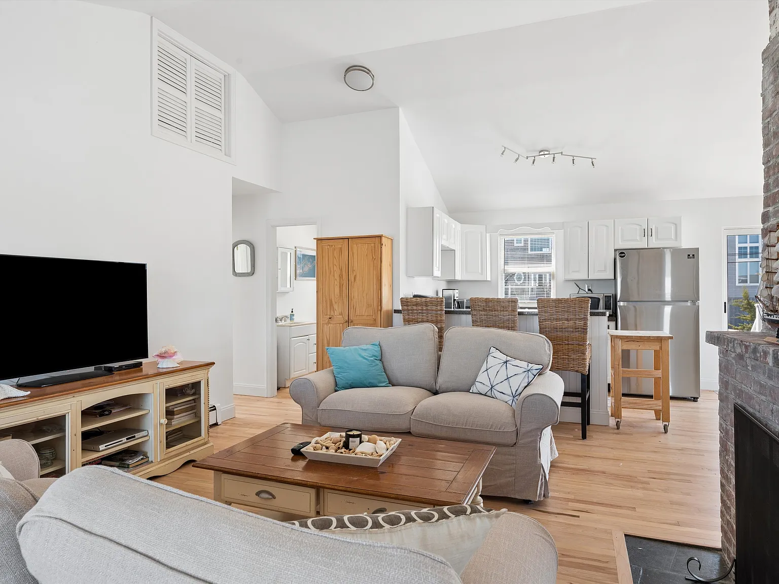 Westhampton Dune 3 Bed 1.5 Bath Oasis! Sept 8k — Photo 3