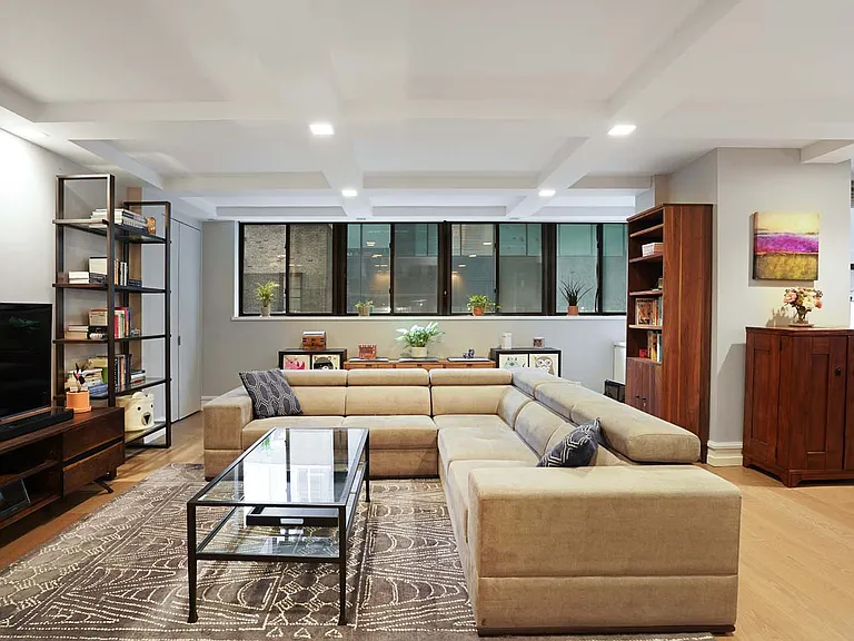 112 W 56th St #8S — Photo 2