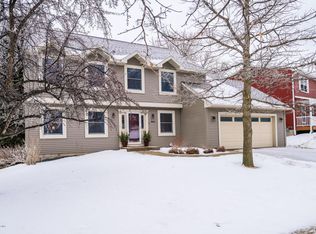 1618 21st Ave NE, Rochester, MN 55906