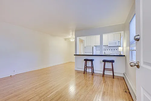551 Main St #A Photo 1