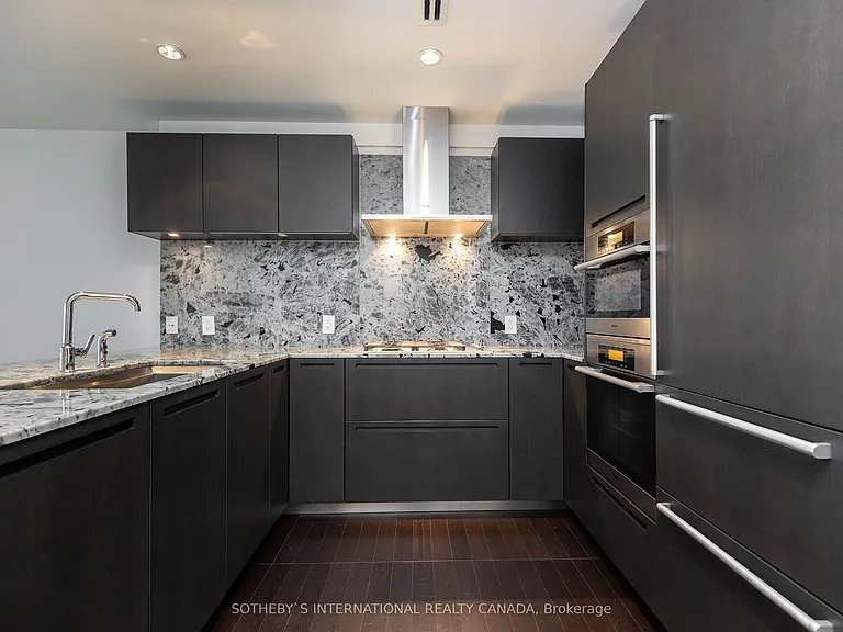 180 University Ave #3002 — Photo 17