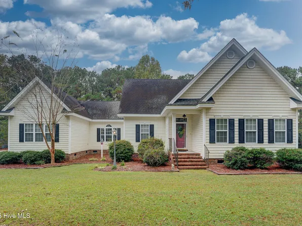 332 Batchelor Bay Road, Wallace, NC 28466