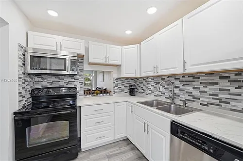 5860 NW 64th Ave #102 Photo 1