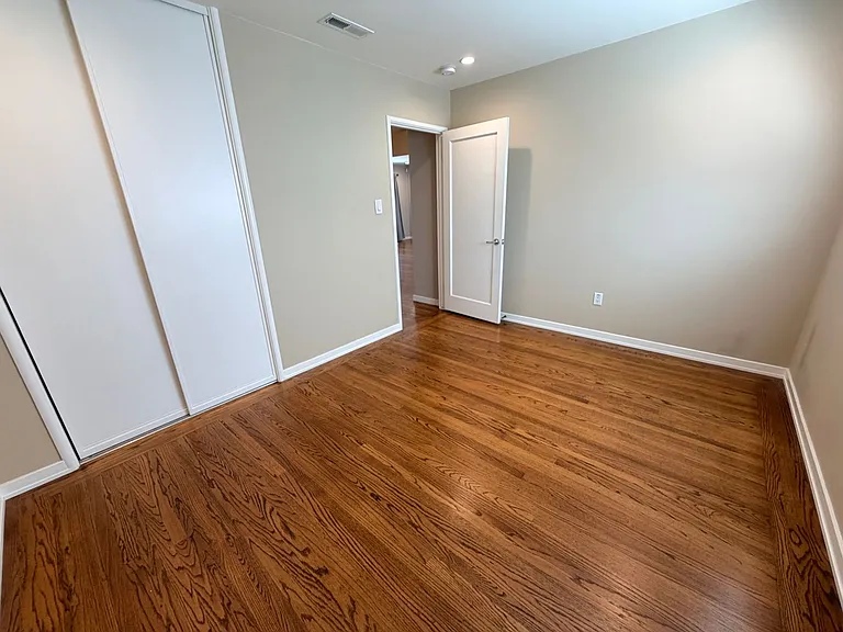 946 Hohener Ave — Photo 22