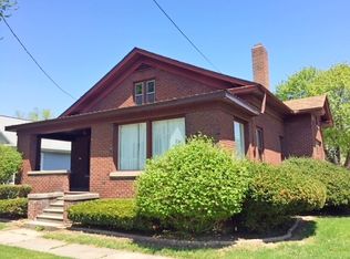 114 Saint James St, Ottawa, IL 61350