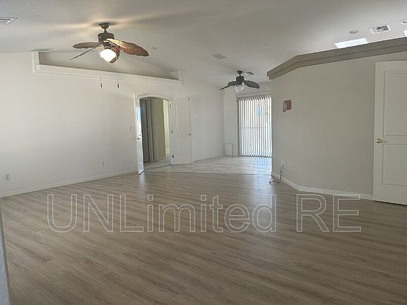 4th image of 801 Thunderbolt Ave