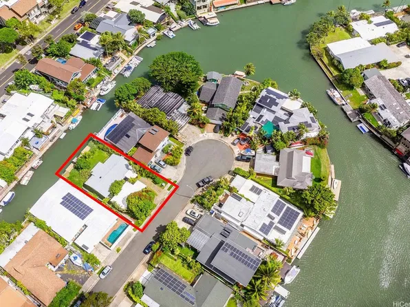 329 Awini Pl, Honolulu, HI 96825