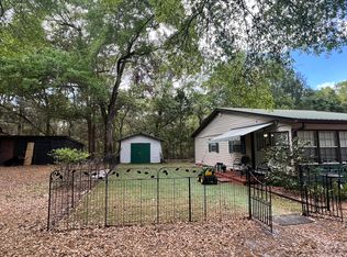8796 SE 185th Ct, Ocklawaha, FL 32179