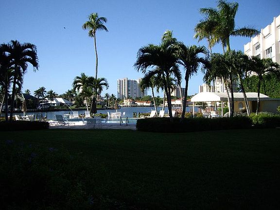 2nd image of 400 Park Shore Dr APT 101