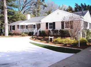 2856 Country Club Rd, Winston Salem, NC 27104