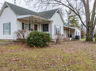 415 N Will St, Shelbyville, IL 62565