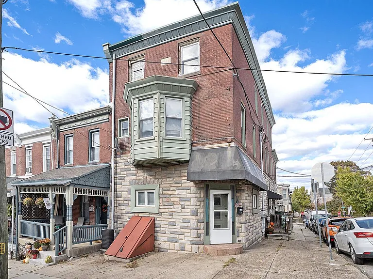 146 Vassar St #3 — Photo 1