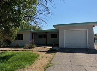 802 Sunset Dr, Socorro, NM 87801