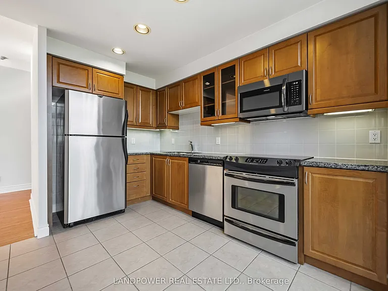 1101 Leslie St #1106 — Photo 20