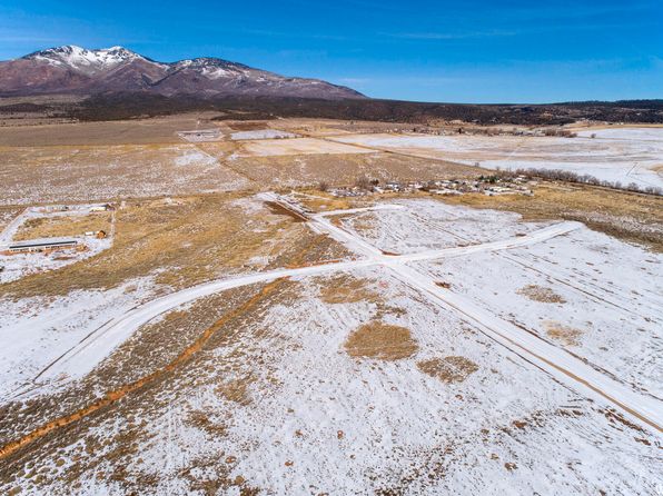 17 Dean Ct, La Sal, UT 84530