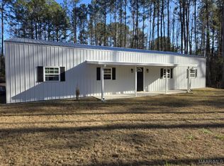 32 Estes Rd, Eclectic, AL 36024