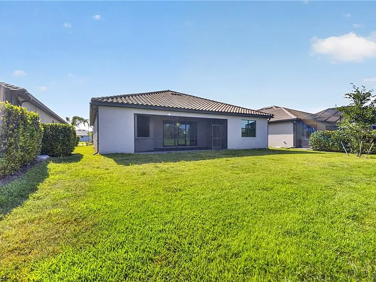 1388 Birdie Dr — Photo 32