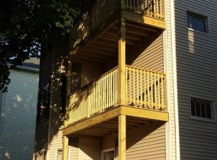 12 Bedford Ave #3, Worcester, MA 01604