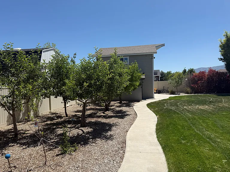 254 N Constitution Dr W — Photo 53