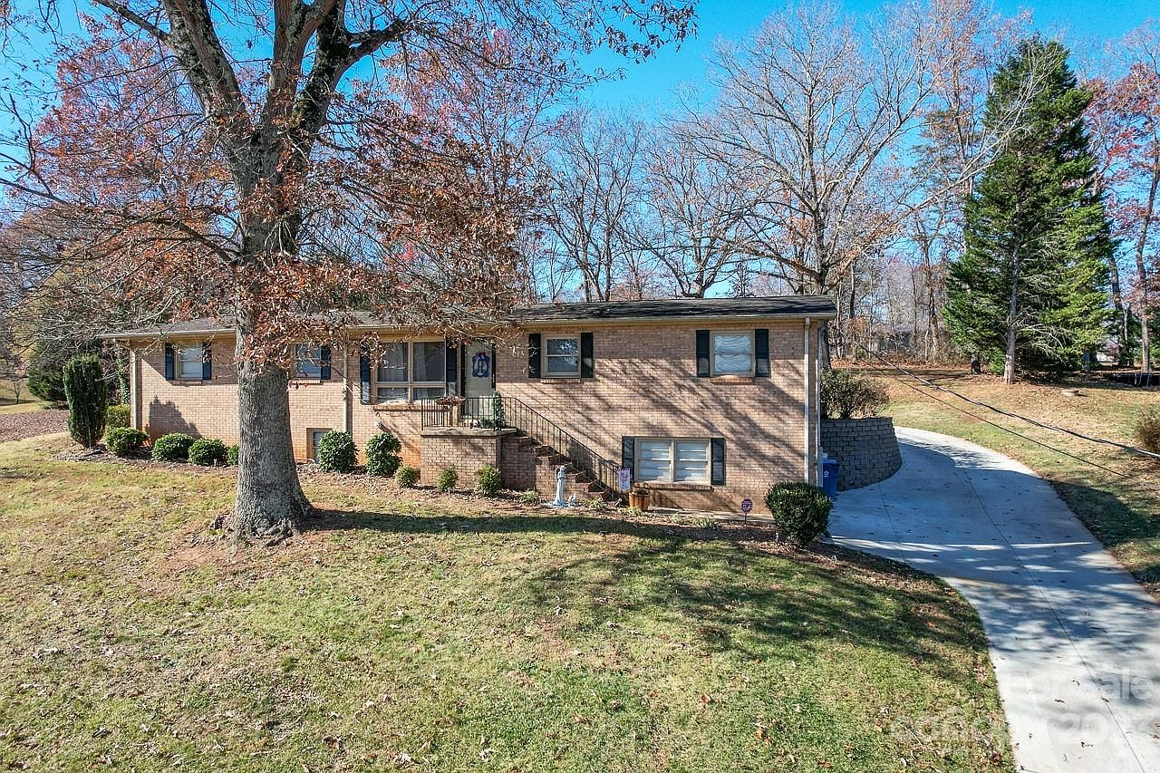 1225 33rd St, Conover, NC 28613 MLS 4090878 Zillow