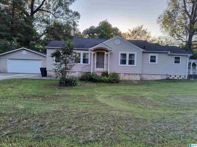 1017 9th Ave, Pleasant Grove, AL, 35127