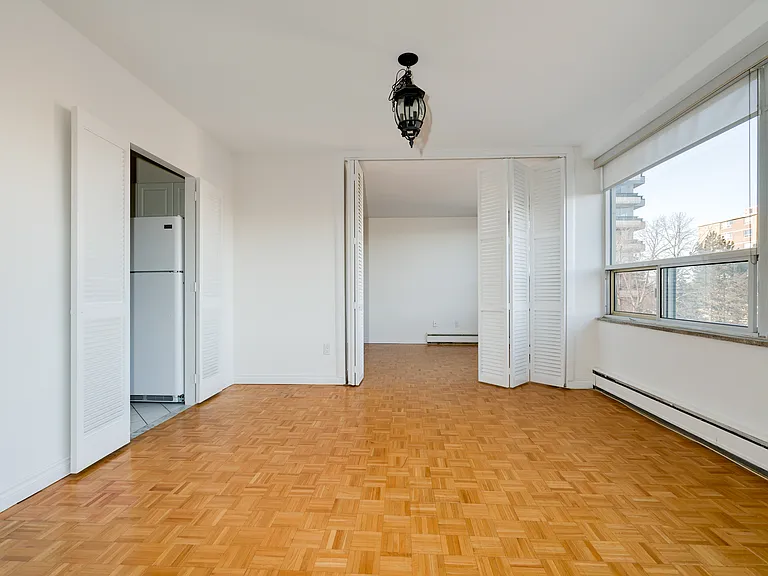 650 Briar Hill Ave — Photo 22