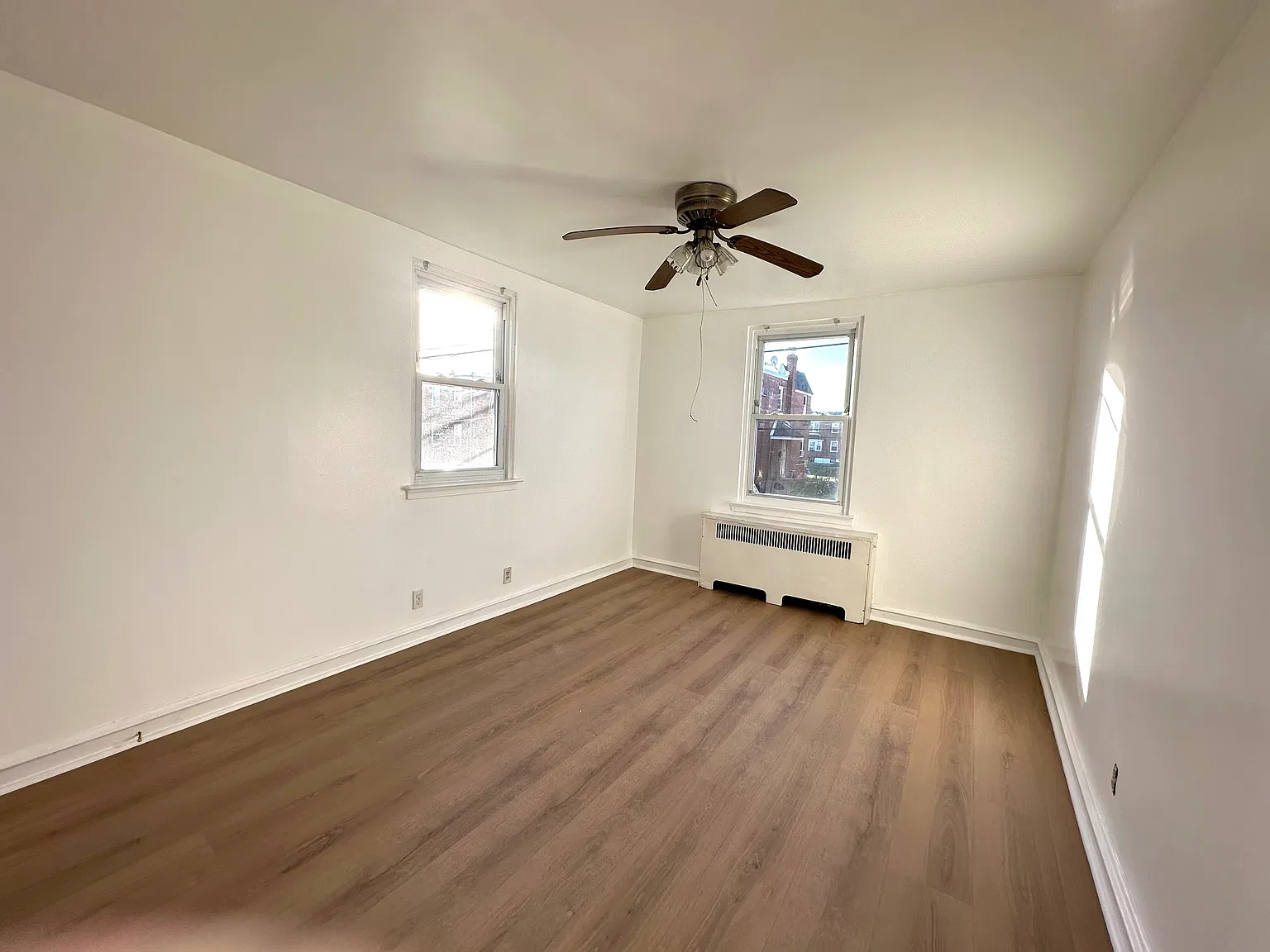 2 bed, 850 sqft, $1,450 — Photo 2
