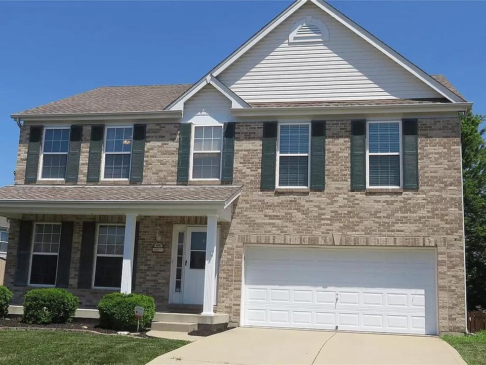 1st image of 907 Caledonia Ct