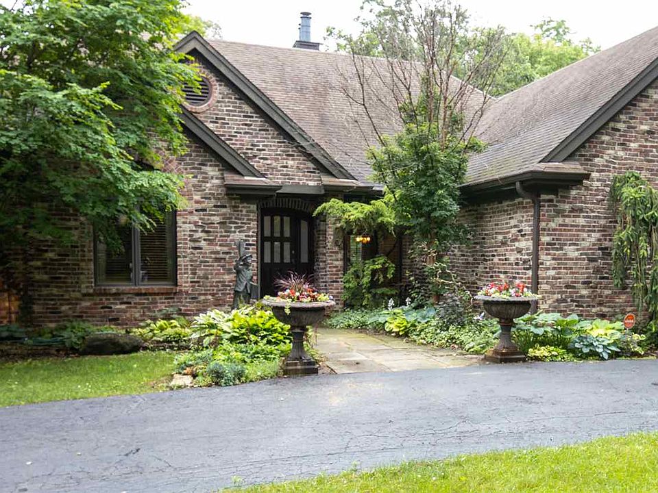 12375 Legend Lakes Dr, Roscoe, IL 61073 Zillow