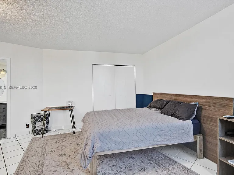 100 Bayview Dr #401 — Photo 24
