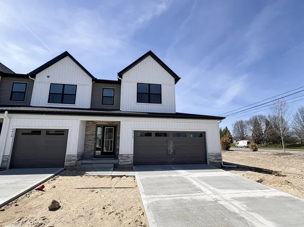4415 Trillium Trl NE, Grand Rapids, MI 49525