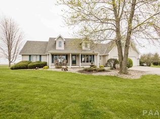 25301 Schuck Rd, Washington, IL 61571
