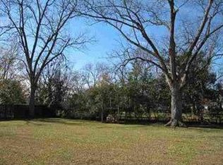 279 Berkshire Dr, Fort Valley, GA 31030