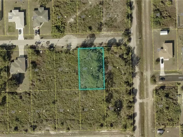 3103 66th St W, Lehigh Acres, FL 33971
