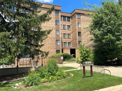 430 Walnut Ave #2201, Lisle, IL, 60532