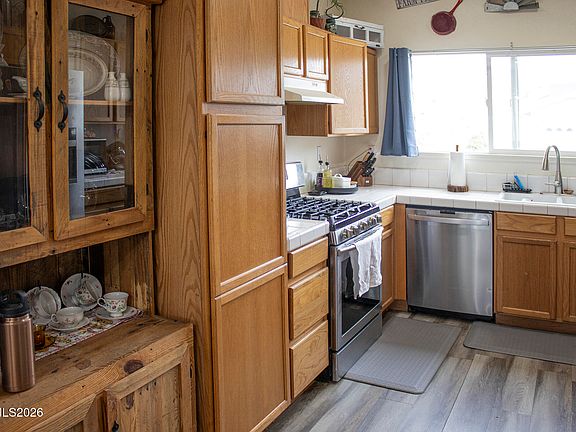 4th image of 21112 Mount Evans Ct