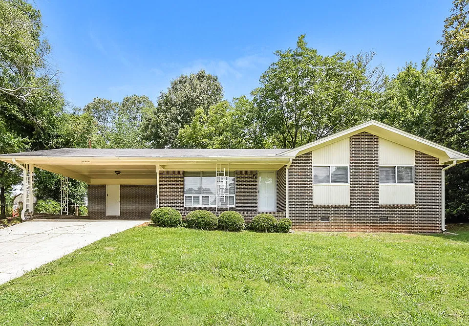 4212 Plumtree Way