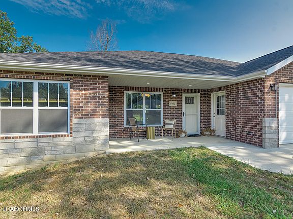 3rd image of 5412 Kenview Dr