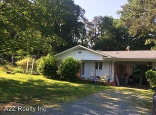 513 State Highway 54 W, Chapel Hill, NC 27516