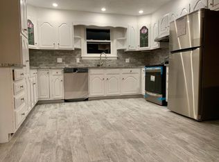 20 Wentworth St #1, Worcester, MA 01603