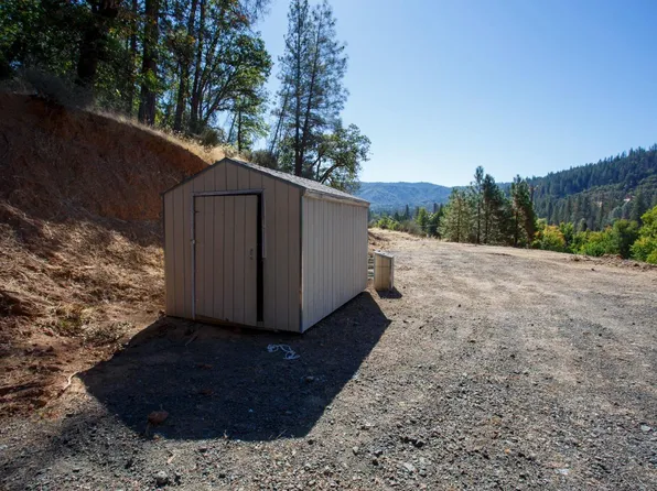 7361 Rush Creek Rd, Lewiston, CA 96052