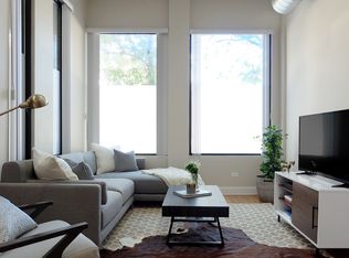 1455 W Belmont Ave APT 1F, Chicago, IL 60657