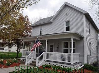 211 W Jayne St, Lone Tree, IA 52755