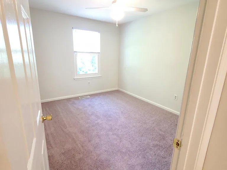 15582 Northgate Dr — Photo 28