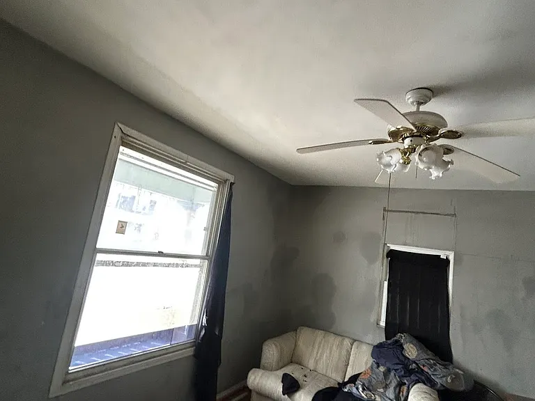 1811 W Millman St — Photo 10