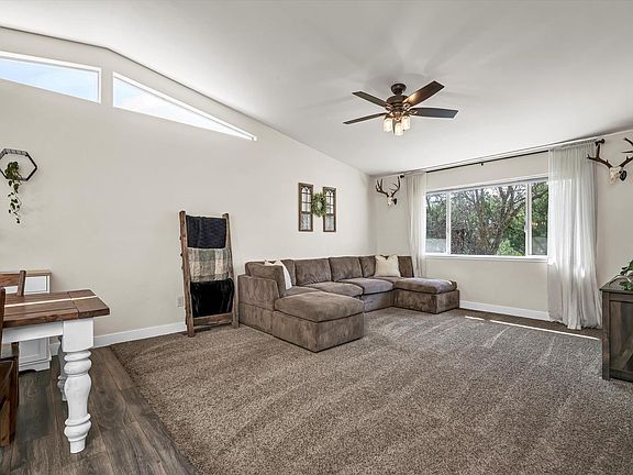 4th image of 16624 Greenridge Road