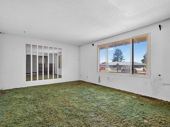 5th image of 1734 Alcan Dr