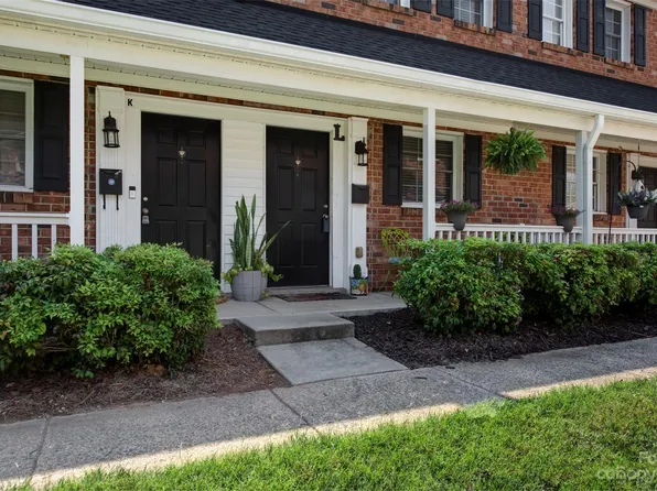 1344 Green Oaks Ln APT L, Charlotte, NC 28205