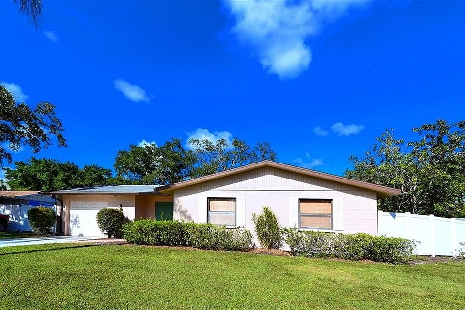 1st image of 5427 Brookmeade Dr