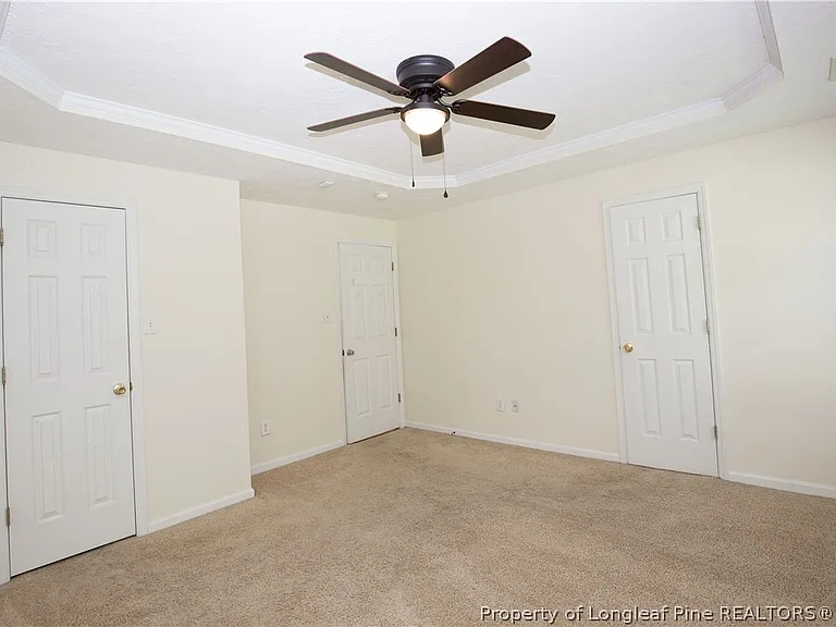 112 Raymond St — Photo 33